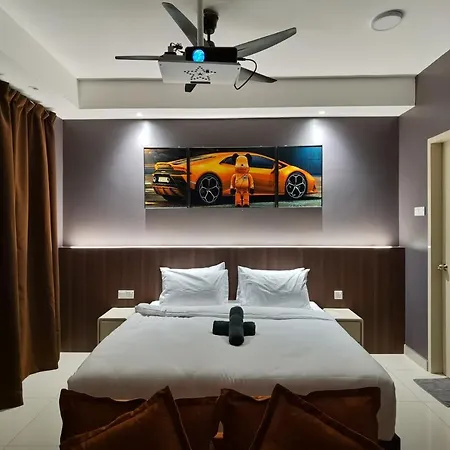 Luxury Couple Suites L Free Netflix L Massage Chair L Bathtub L Wifi 200Mbps L Town Area Bali Residence Malacca Room photo