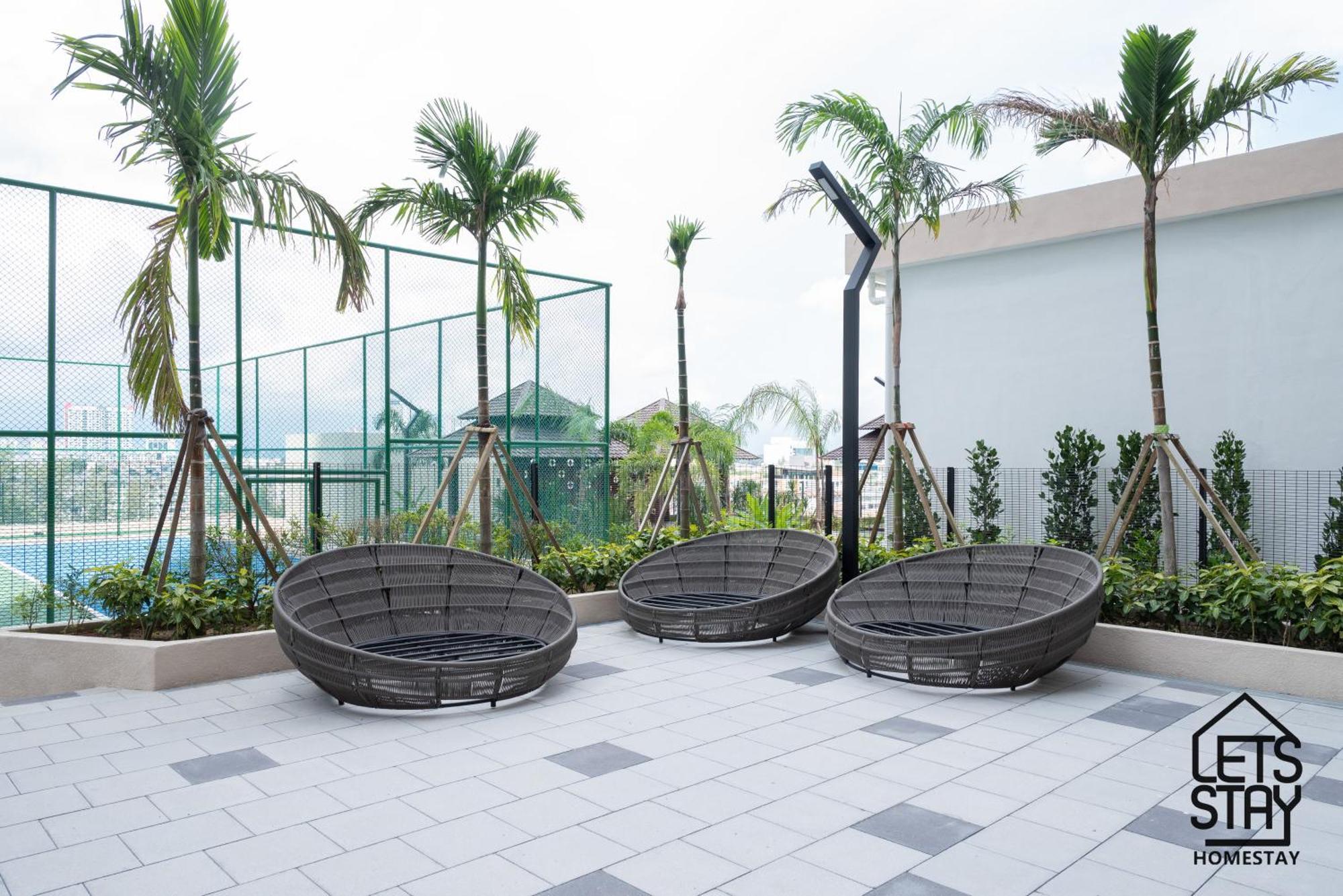 Luxury Couple L Free Netflix L Massage Chair L Bathtub L Wifi 200mbps L Town Area Bali *