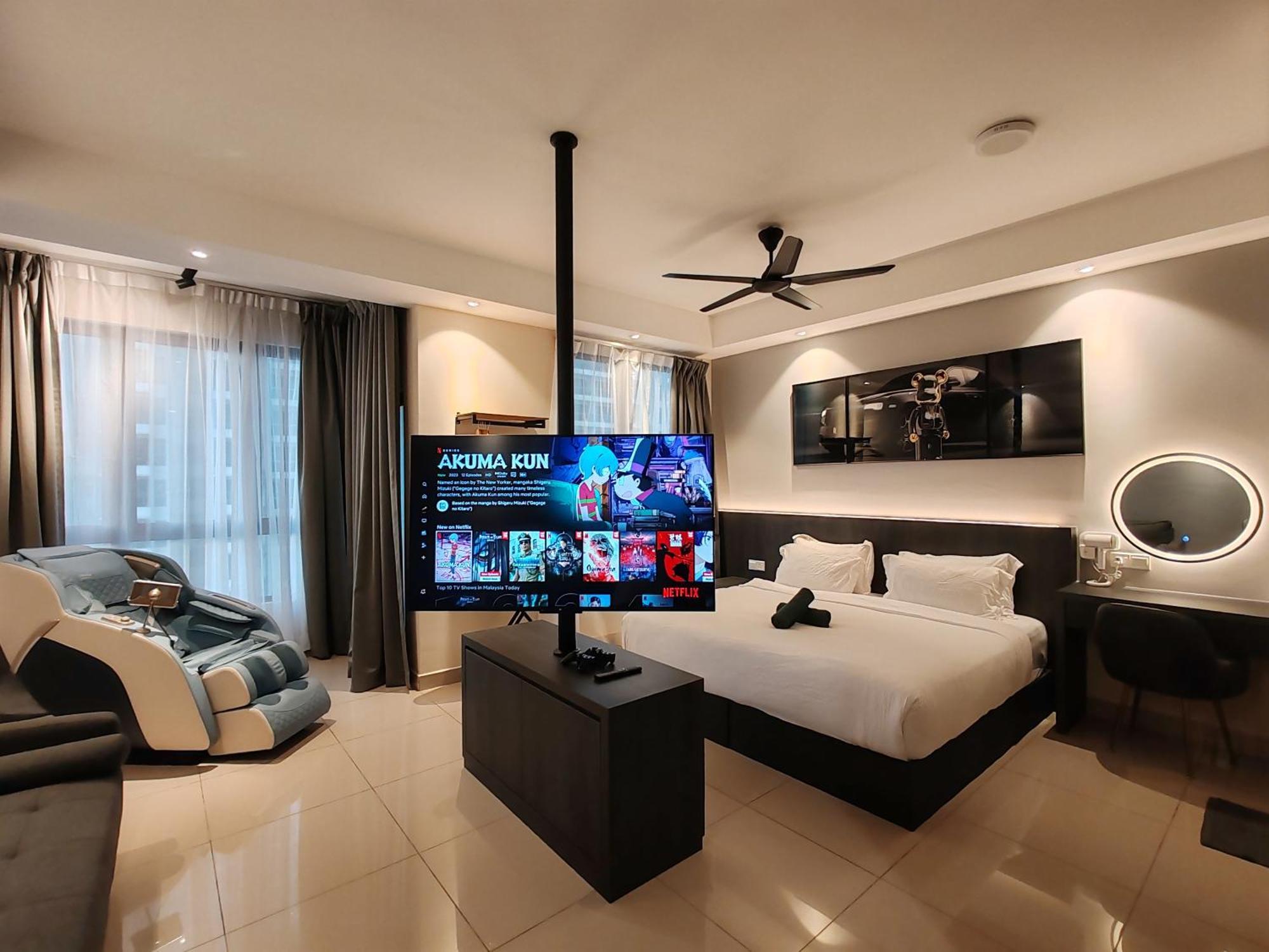 Apartment Luxury Couple L Free Netflix L Massage Chair L Bathtub L Wifi 200mbps L Town Area Bali *
